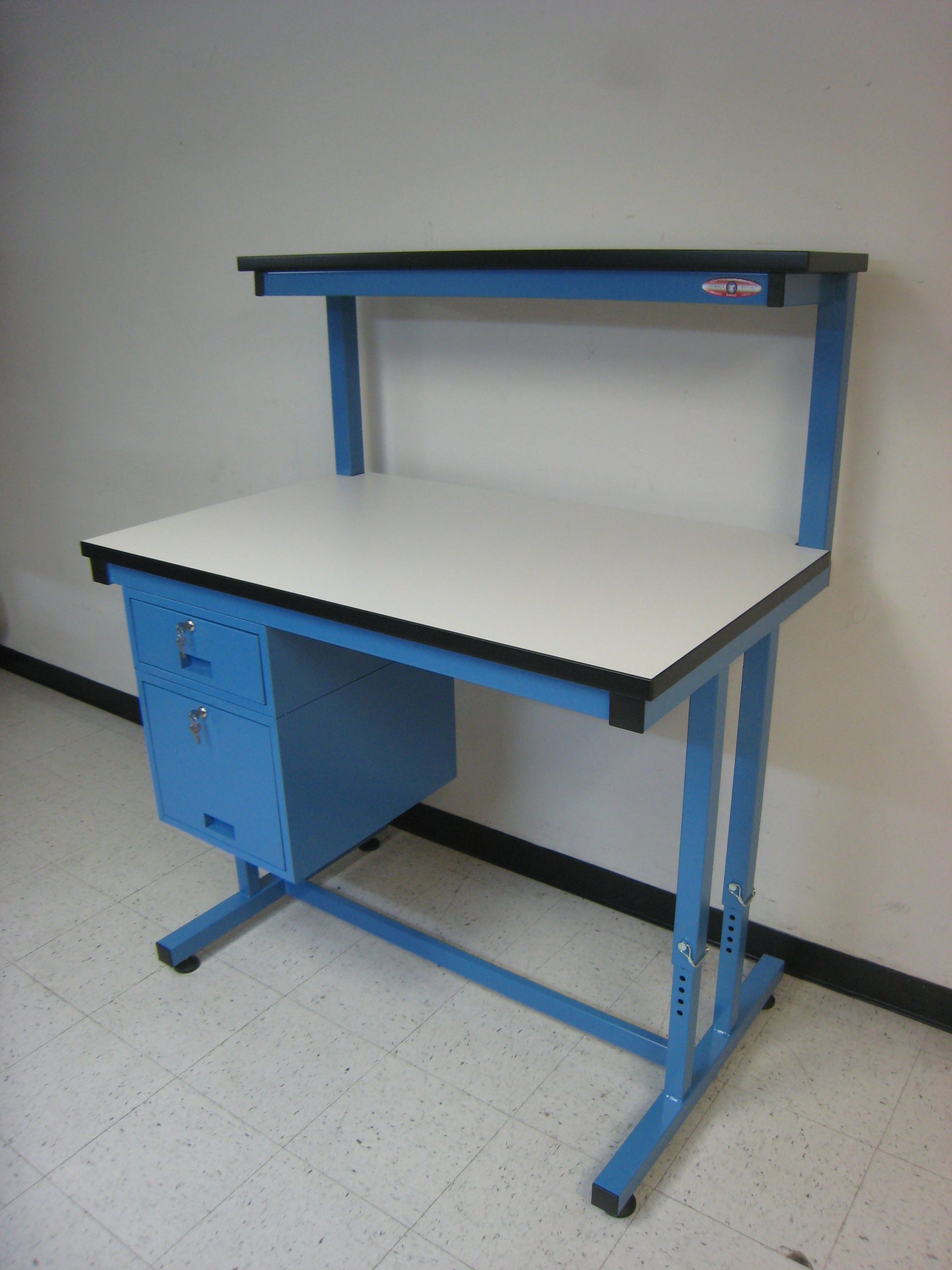 RDM Adjustable Height Workbench - Model i-103P-PIN i-103P-PIN