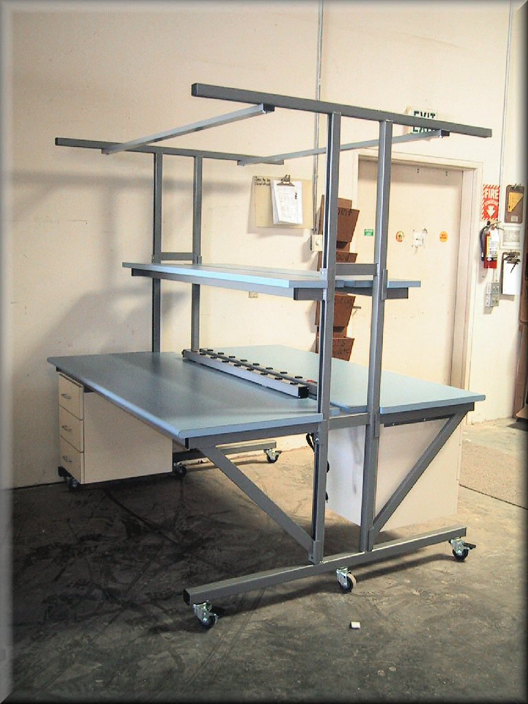 RDM Double-Sided Workbench - Model T-101P-CSTR-GREY-BLUETOP-01 Double-Sided Workbench T-101P-CSTR-GREY-BLUETOP-01