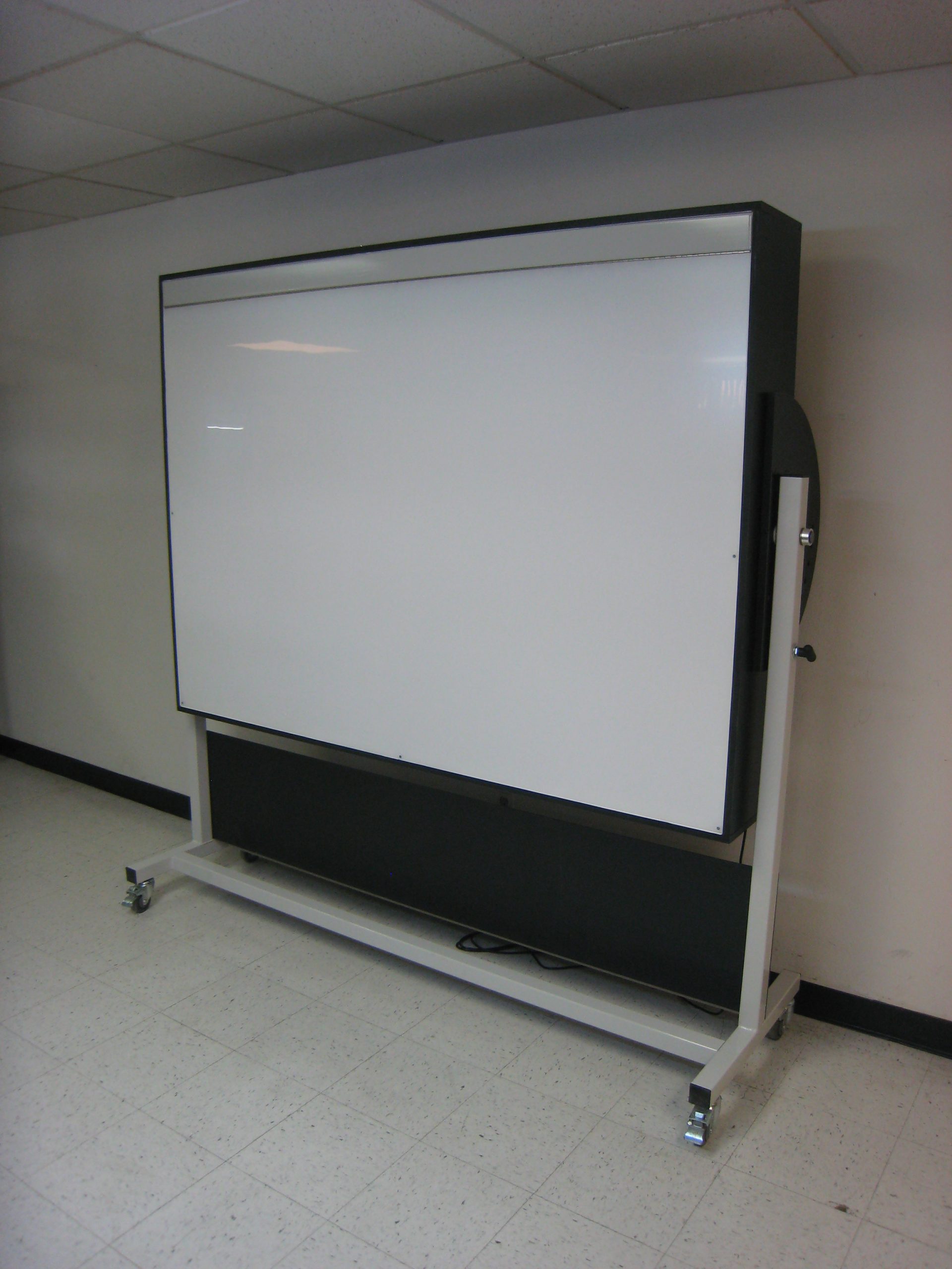 RDM Tilting Vertical Light Panel - Model LT-100P-LARGE-01 LT-100P-LARGE-01