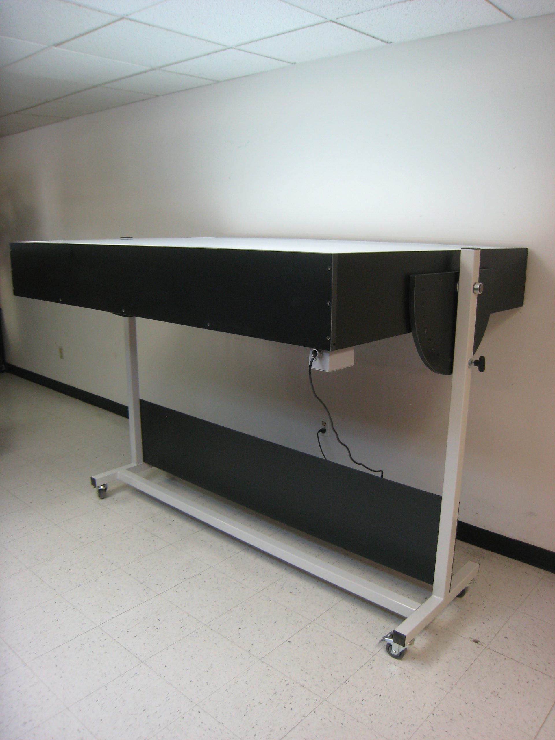 RDM Tilting Vertical Light Panel - Model LT-100P-LARGE-01 - Horizontal Position LT-100P-LARGE-01